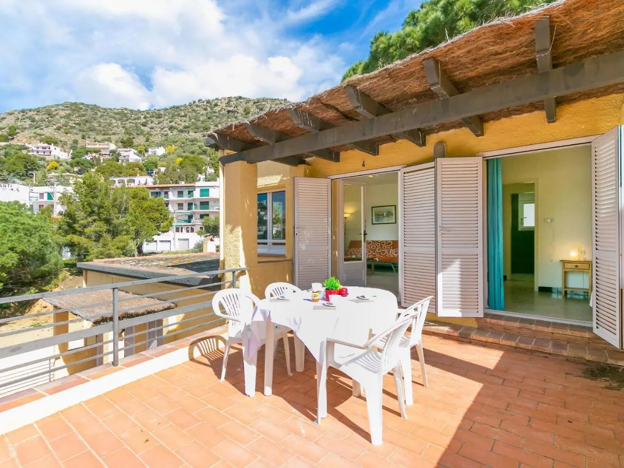Apartment Velazquez-2 By Interhome Roses